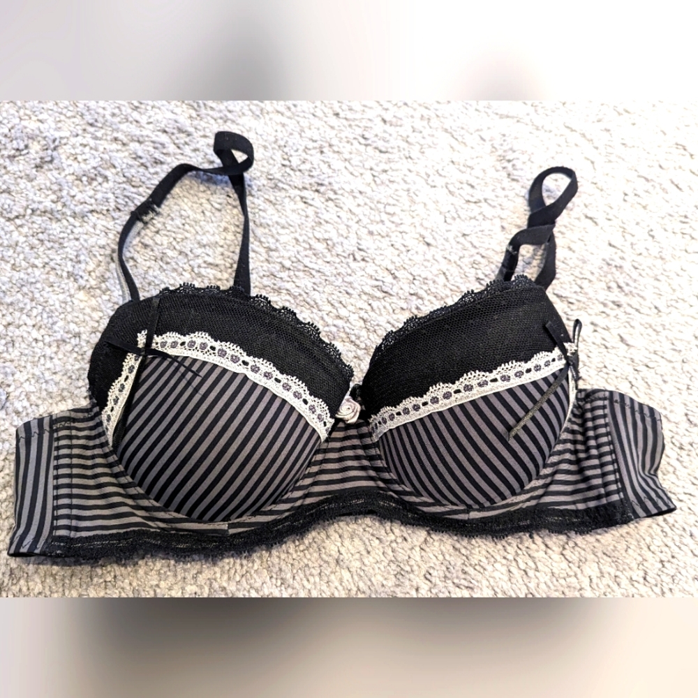 2 For $15 - Infinity Lingerie Bra 75A